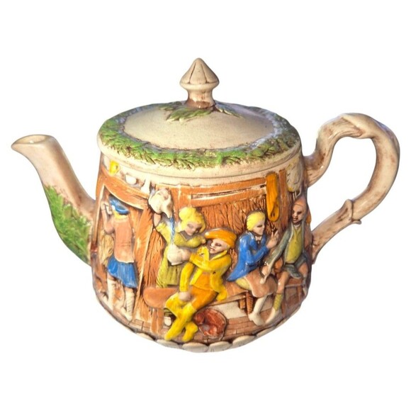Vintage 1950's Falcon Ware Teapot Equestrian Pottery English Garden Cottagecore - Picture 1 of 6